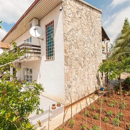 Apartamento Ada *